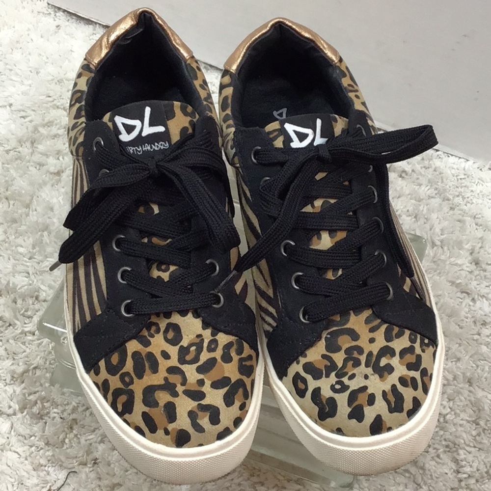 Dirty Laundry animal print low top sneakers 10
